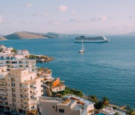 Luxury Voyages: Ocean, River & Canal cruise 3703999 1920