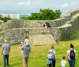 Family and Multigenerational Travel pexels ryutaro 5219983aa